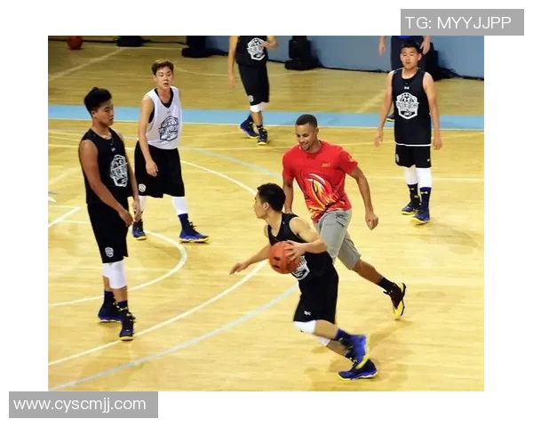 2018年火箭与勇士G5激战回顾场边精彩瞬间与球迷热情互动